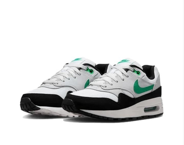 Nike Air Max 1 Sneakers